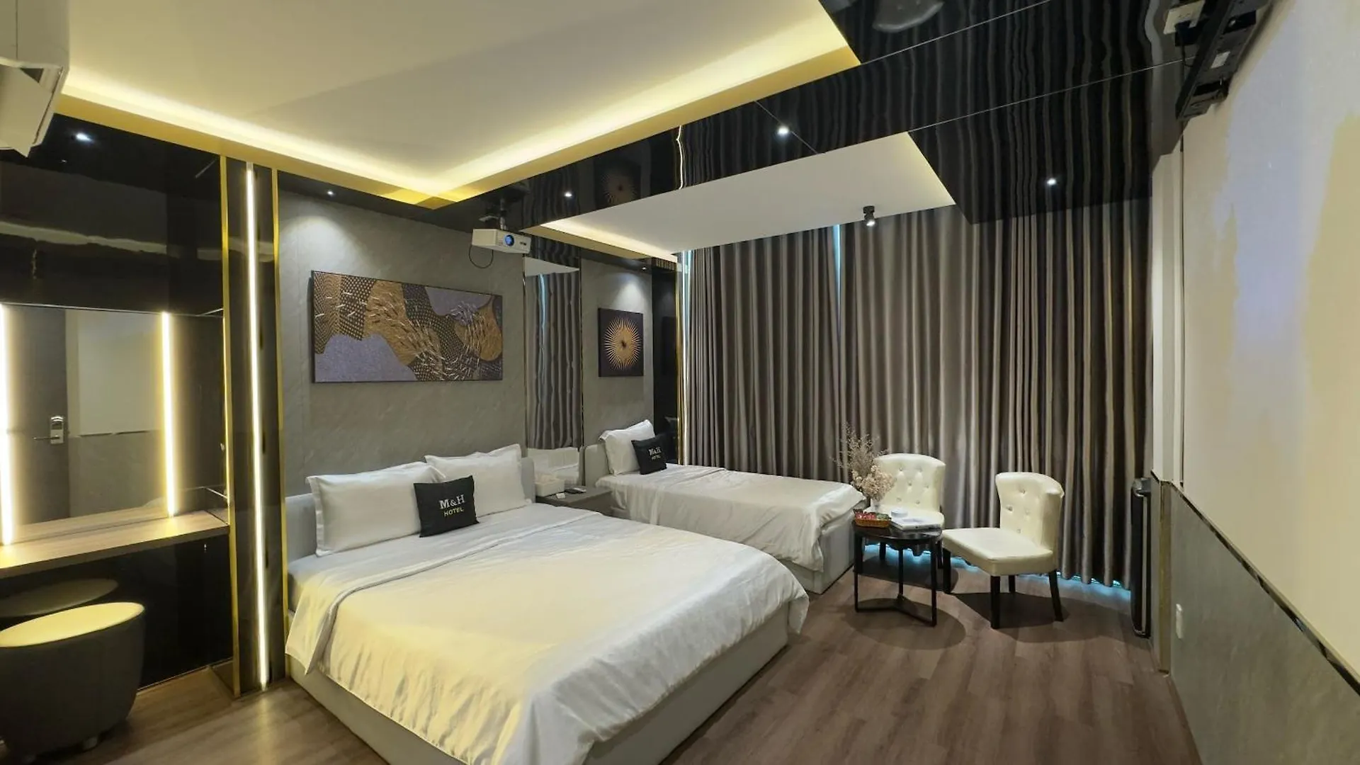 M&H Lux Hotel 胡志明市 3*,