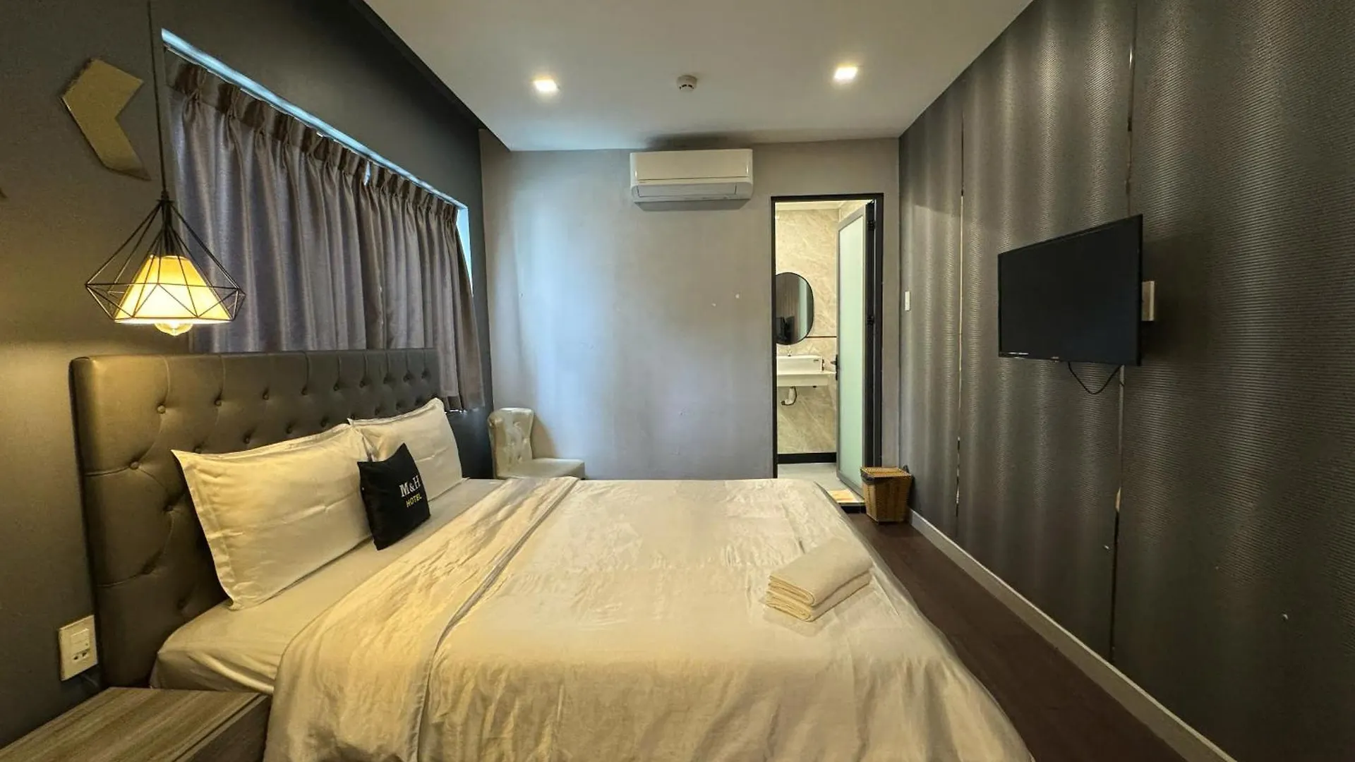 M&H Lux Hotel Ho Chi Minh City